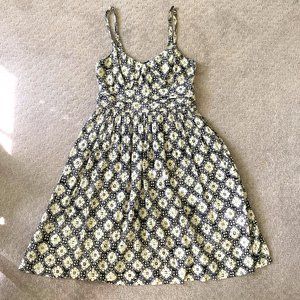 Vince floral medallion cotton sundress, size 2.